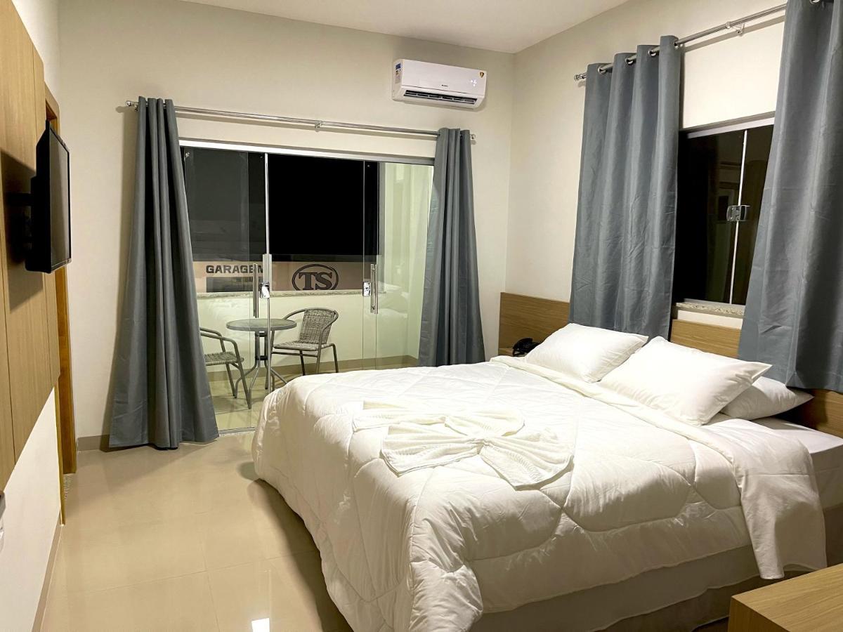 Ts Hotel Porteirinha ภายนอก รูปภาพ